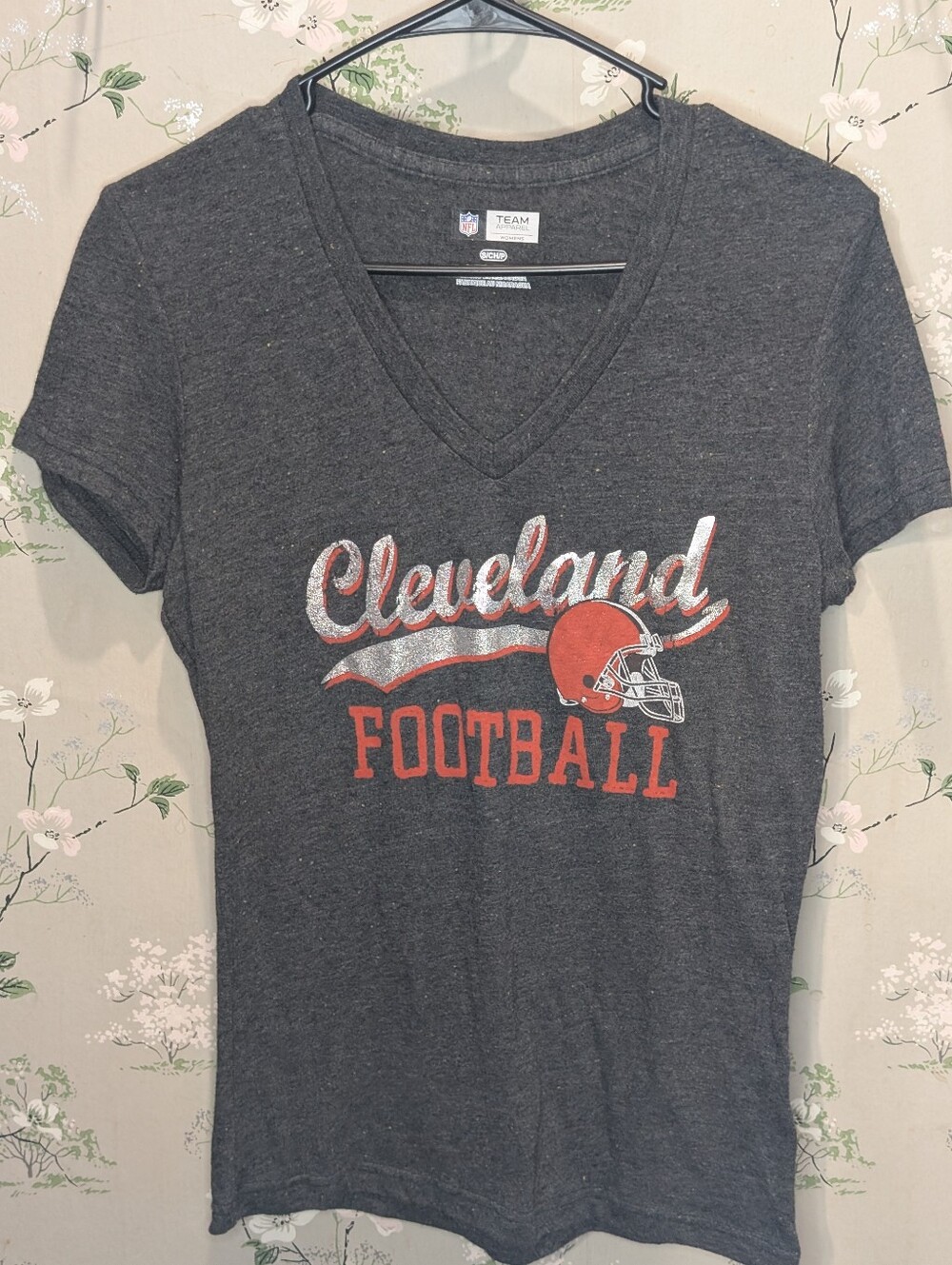 Cleveland Browns v neck tshirt
